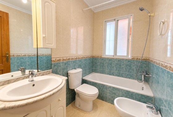Revente - Appartement - Torrevieja - Estacion de autobuses