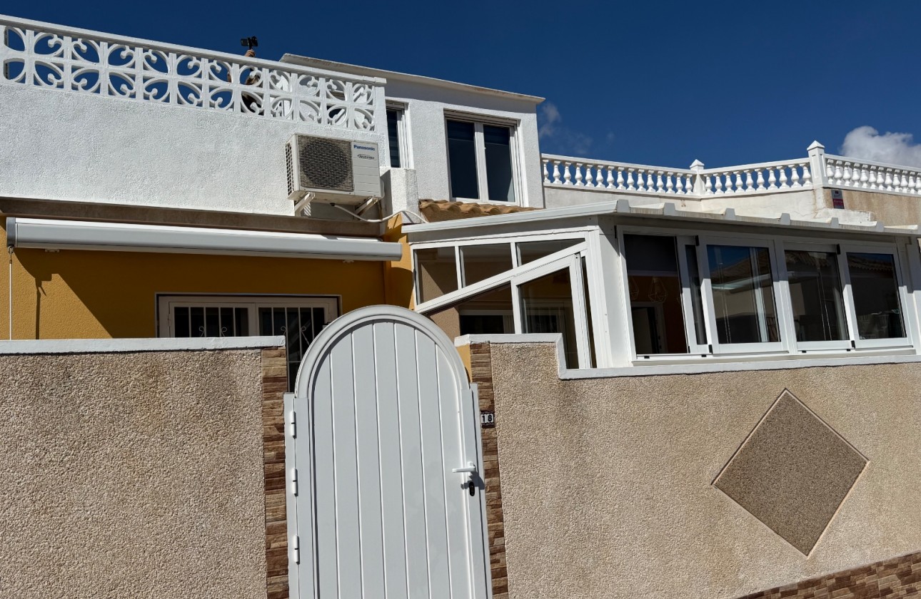 Reventa - Chalet - Orihuela Costa - Costa Blanca