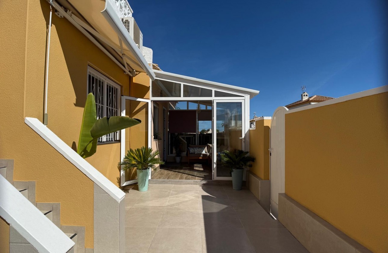 Reventa - Chalet - Orihuela Costa - Costa Blanca