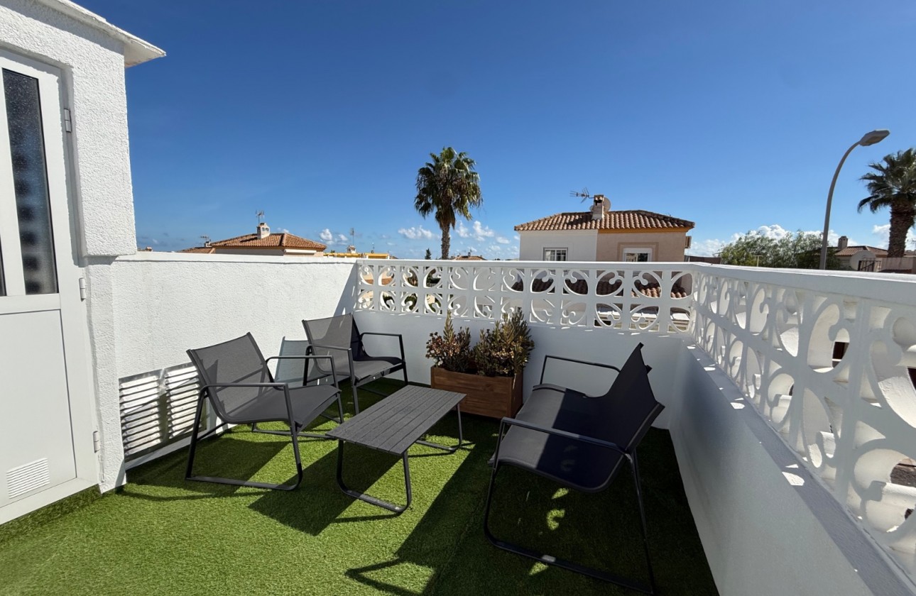 Reventa - Chalet - Orihuela Costa - Costa Blanca
