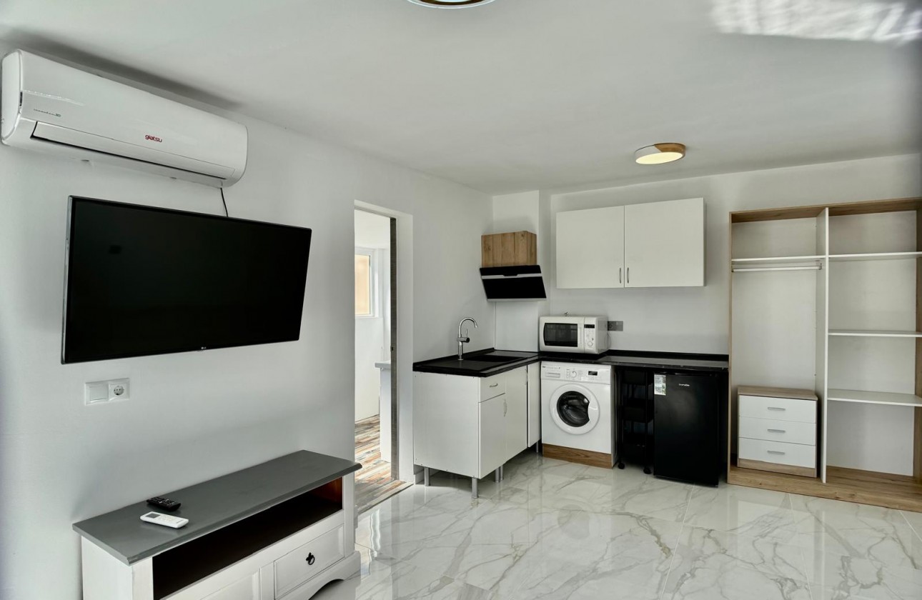 Reventa - Chalet - Orihuela Costa - Costa Blanca