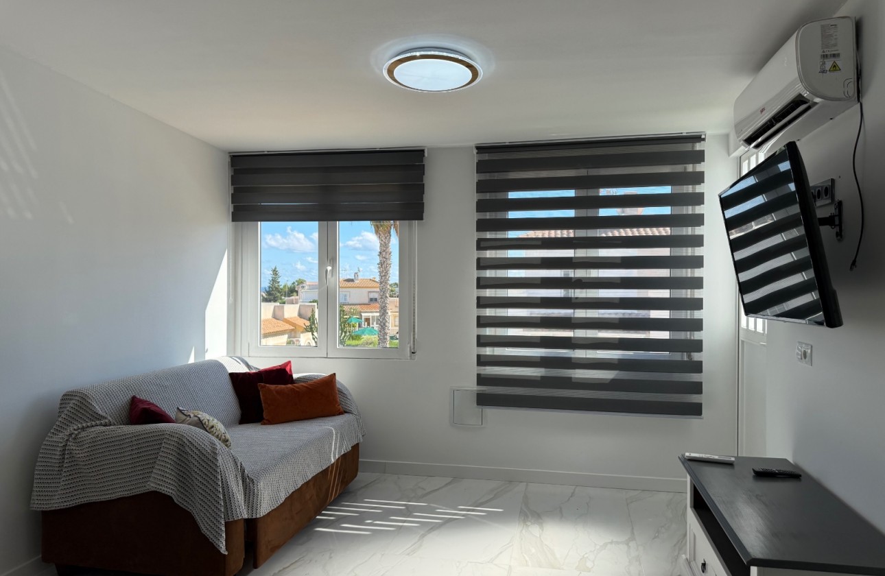 Reventa - Chalet - Orihuela Costa - Costa Blanca