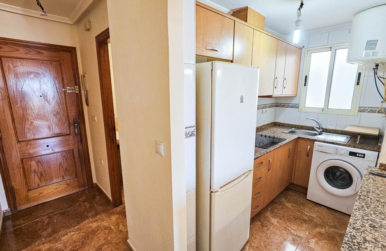 Reventa - Apartamento / piso - Torrevieja - Centro