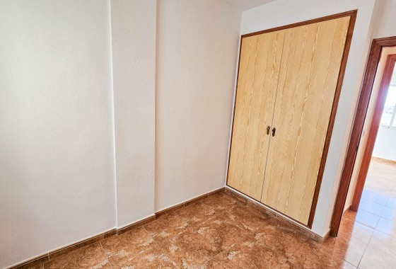 Reventa - Apartamento / piso - Torrevieja - Centro