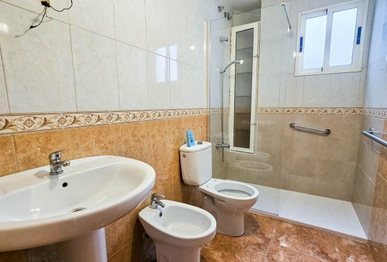 Reventa - Apartamento / piso - Torrevieja - Centro