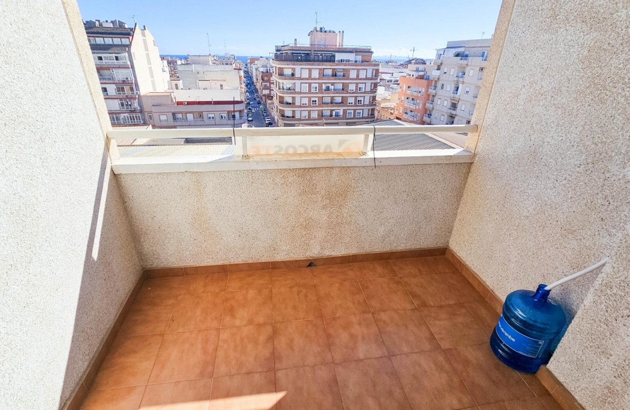 Reventa - Apartamento / piso - Torrevieja - Centro