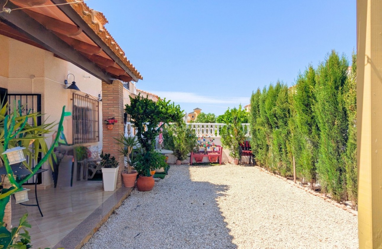 Reventa - Quad House - Lo Crispin - Inland