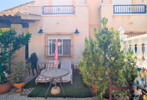 Reventa - Quad House - Lo Crispin - Inland