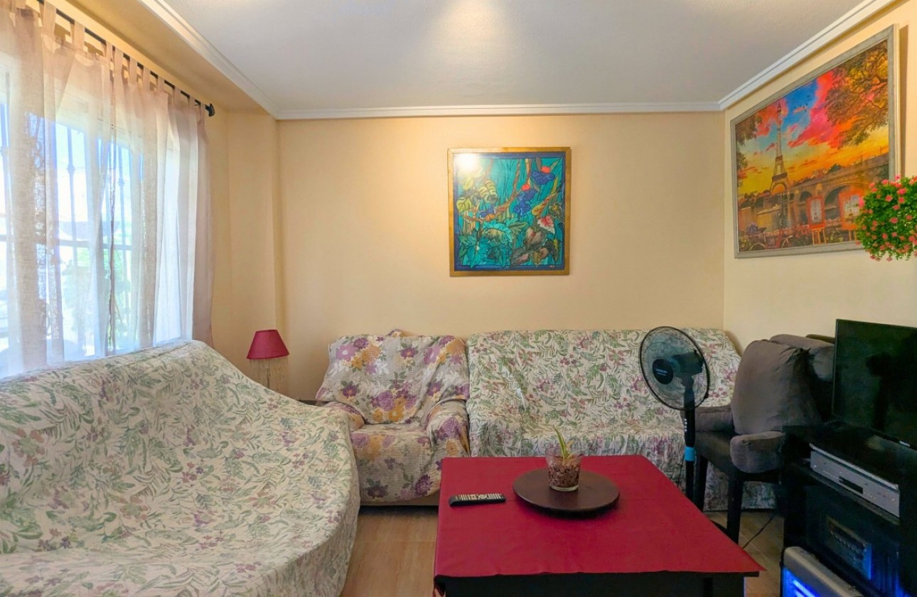 Reventa - Quad House - Lo Crispin - Inland