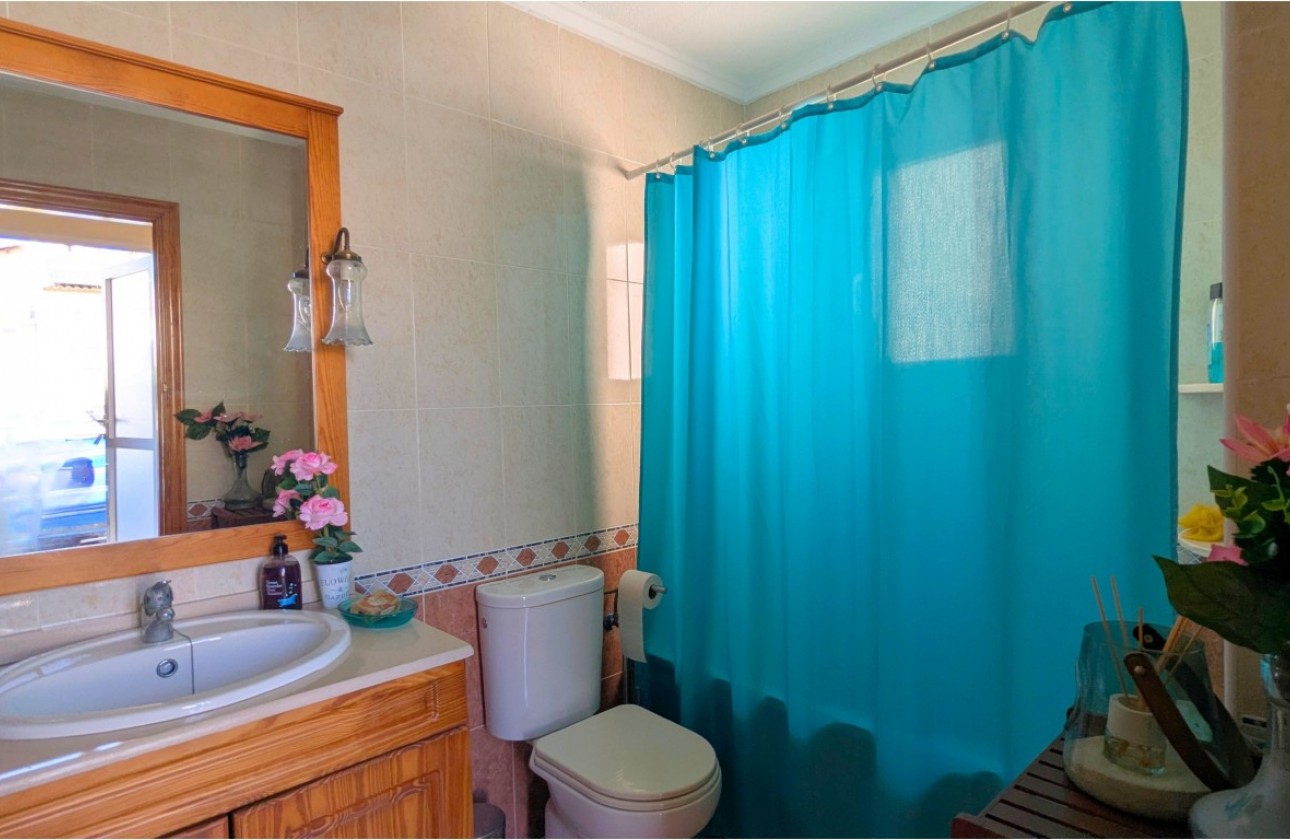 Reventa - Quad House - Lo Crispin - Inland