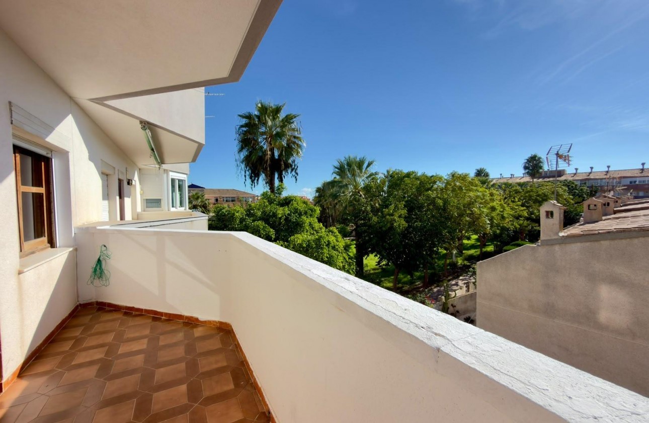 Resale - Apartment / flat - Orihuela Costa - La Regia