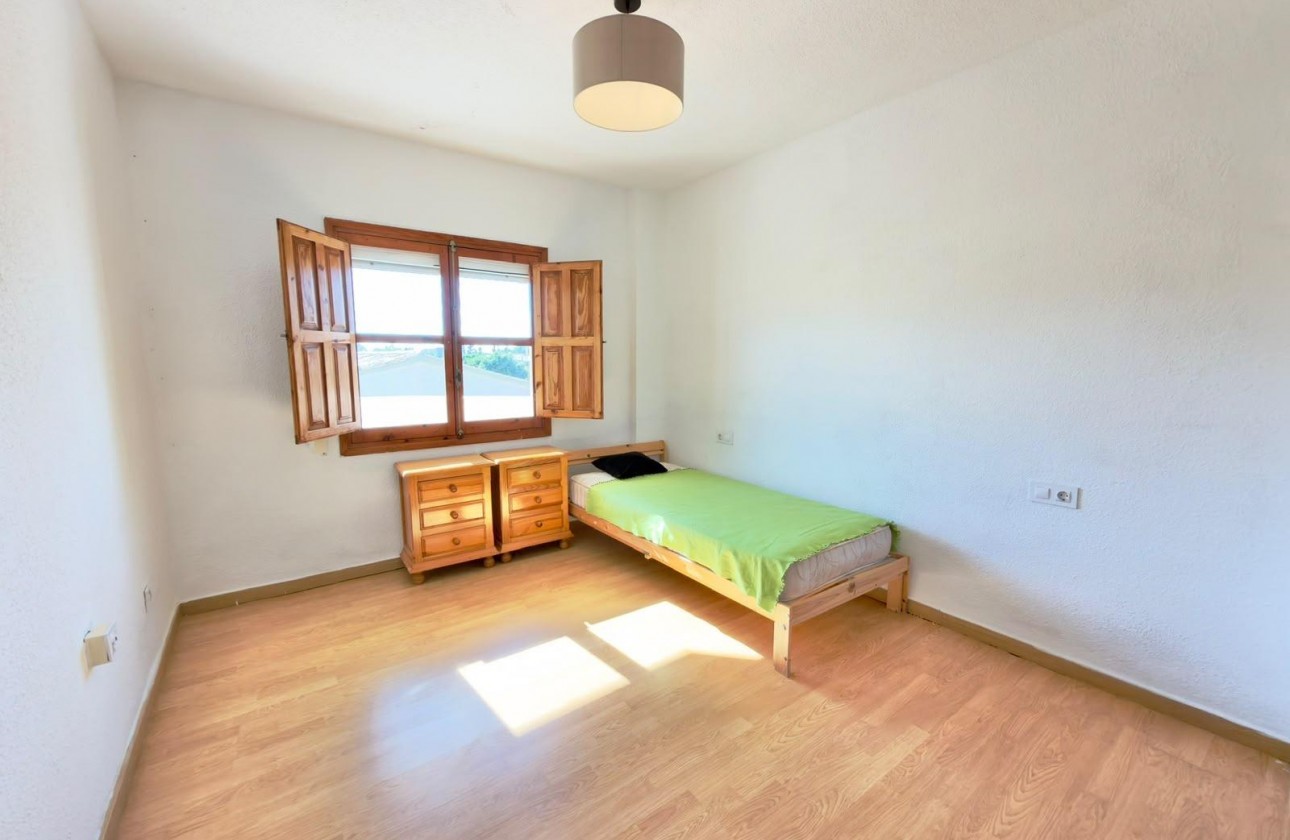 Resale - Apartment / flat - Orihuela Costa - La Regia