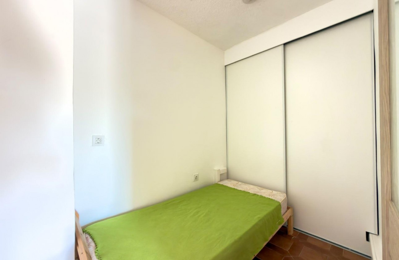 Resale - Apartment / flat - Orihuela Costa - La Regia