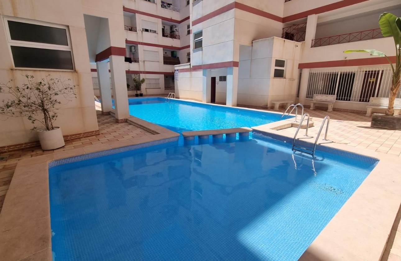Revente - Appartement - Torrevieja - PARQUE DE LAS NACIONES