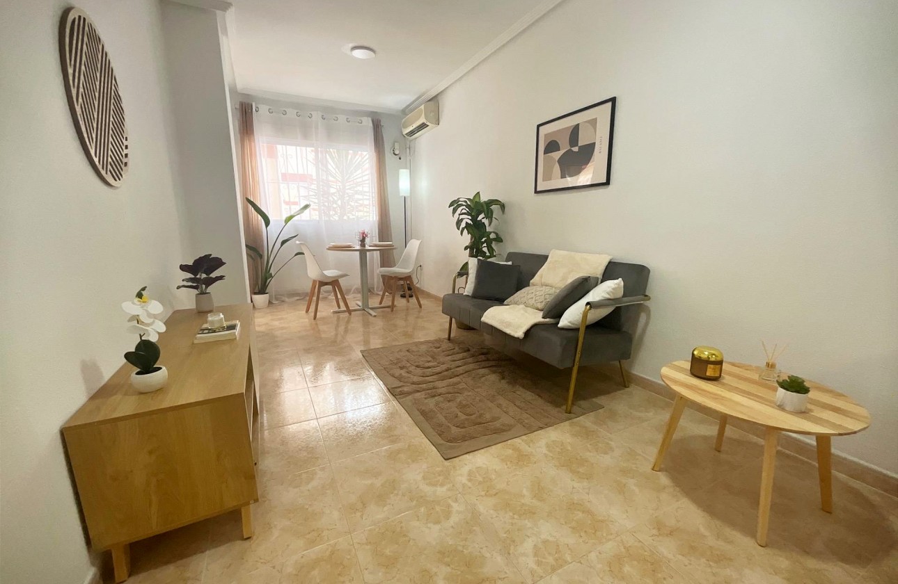 Revente - Appartement - Torrevieja - PARQUE DE LAS NACIONES