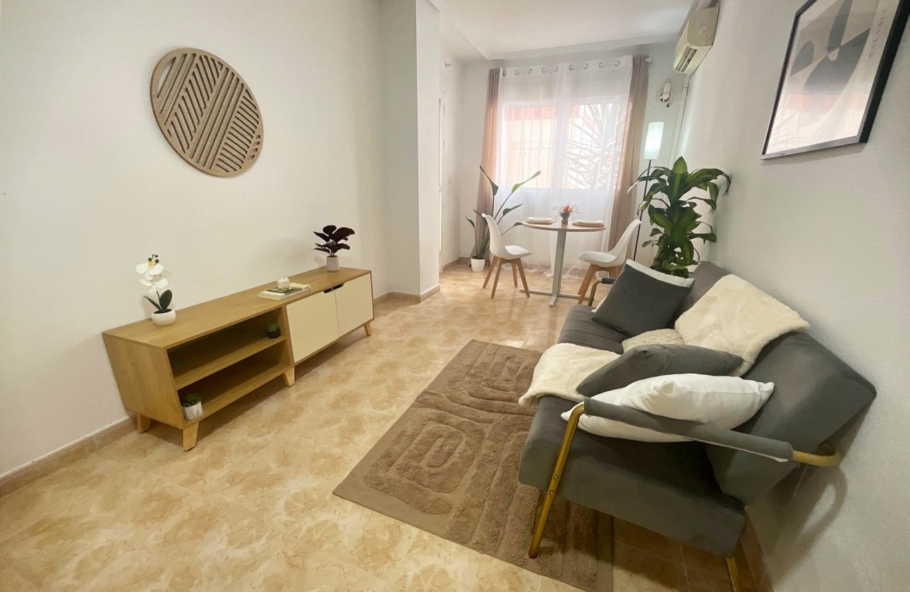 Revente - Appartement - Torrevieja - PARQUE DE LAS NACIONES