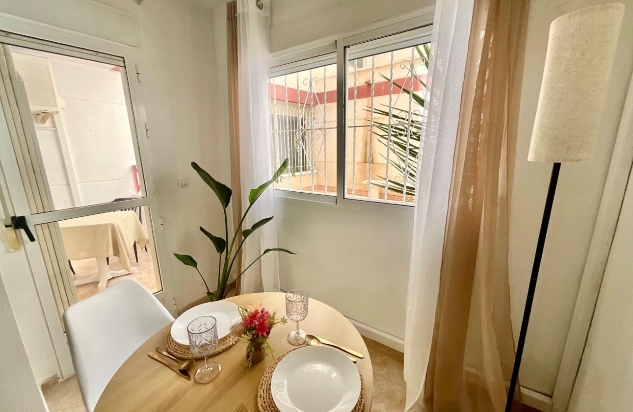 Revente - Appartement - Torrevieja - PARQUE DE LAS NACIONES