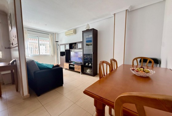 Reventa - Apartamento / piso - Torrevieja - torrevieja