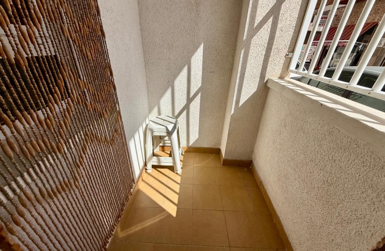 Reventa - Apartamento / piso - Torrevieja - torrevieja