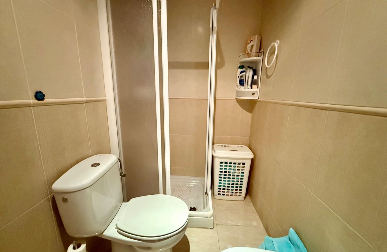 Reventa - Apartamento / piso - Torrevieja - torrevieja