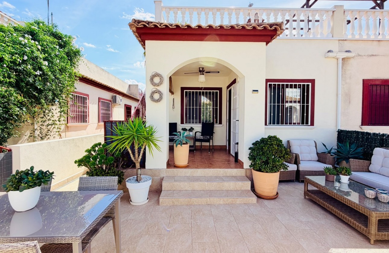 Resale - Villa - Daya Vieja - Costa Blanca