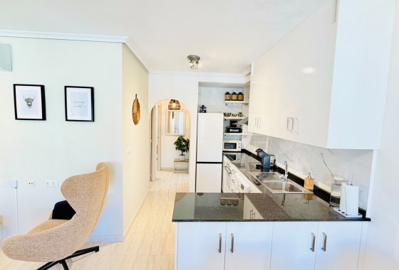 Resale - Villa - Daya Vieja - Costa Blanca