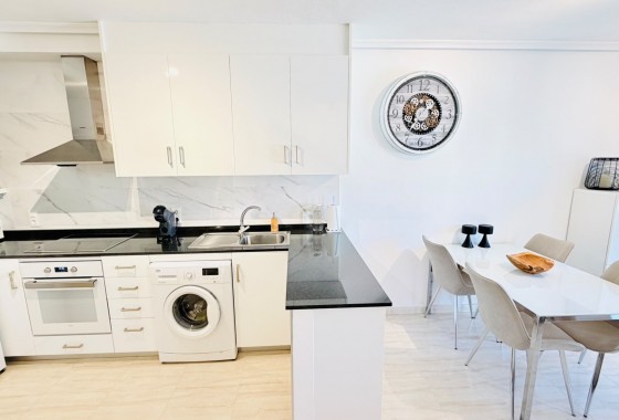 Resale - Villa - Daya Vieja - Costa Blanca