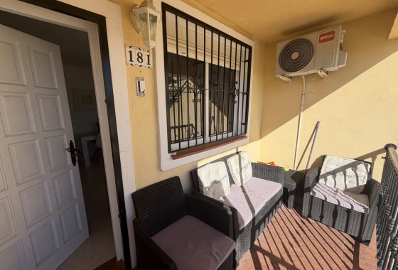 Resale - Apartment / flat - Villamartin