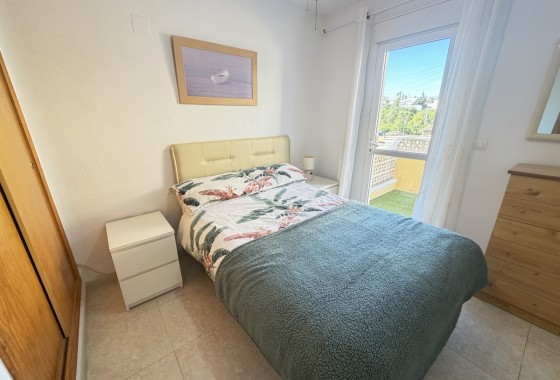 Resale - Apartment / flat - Villamartin