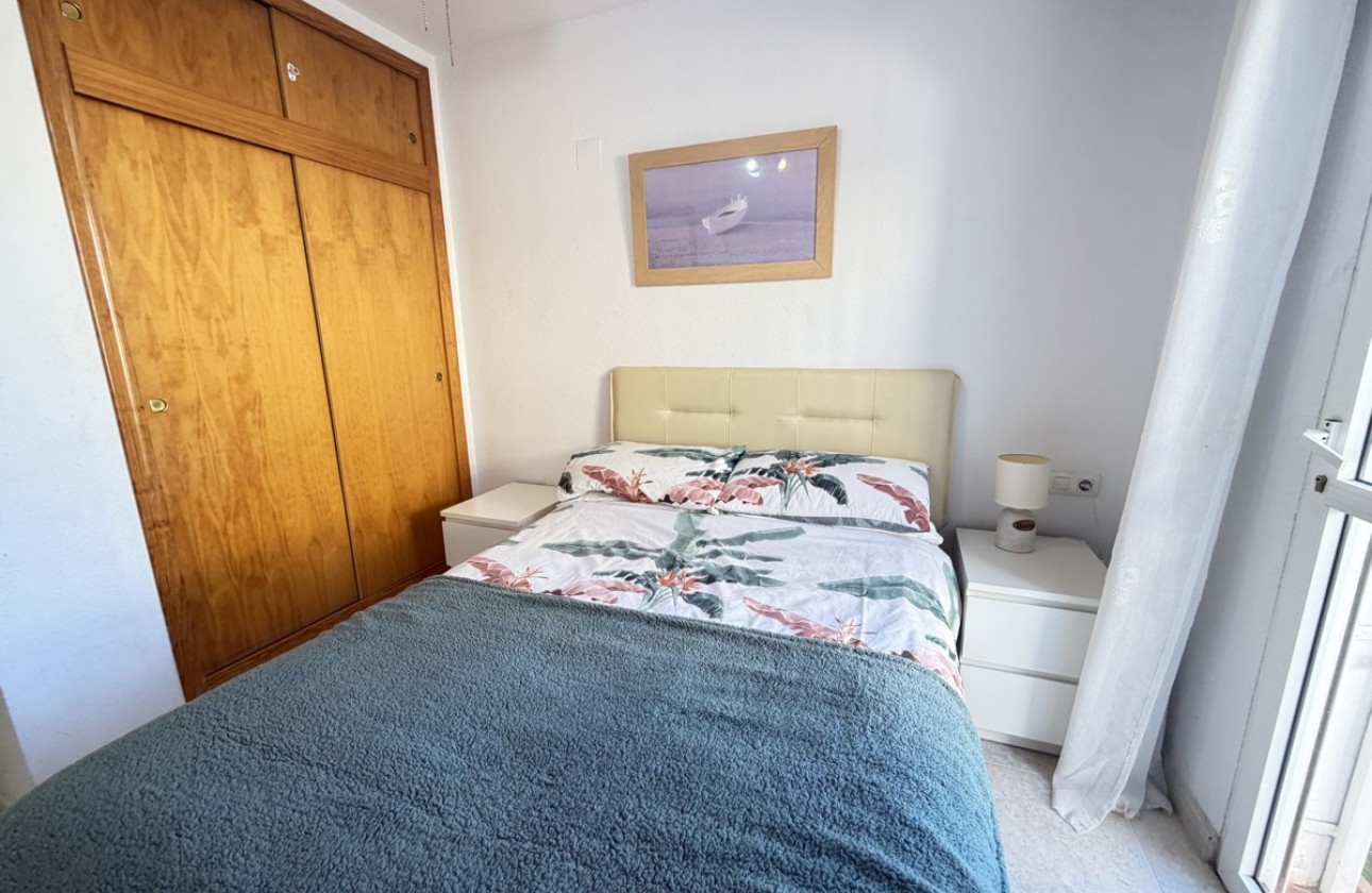 Resale - Apartment / flat - Villamartin