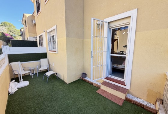 Resale - Apartment / flat - Villamartin