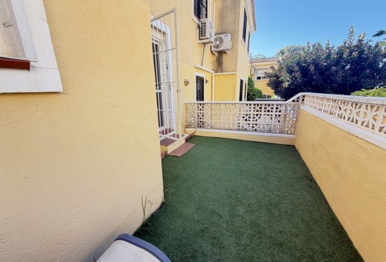 Resale - Apartment / flat - Villamartin