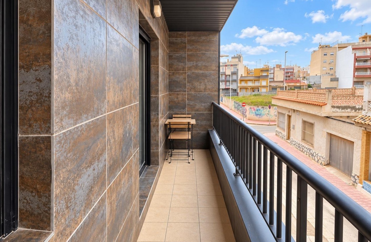 Revente - Appartement - Torrevieja - La Mata pueblo