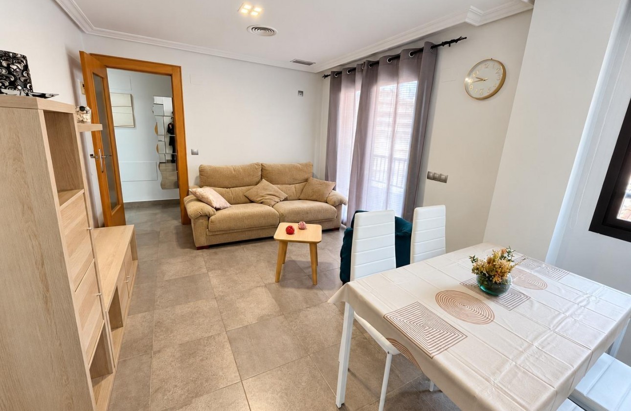 Revente - Appartement - Torrevieja - La Mata pueblo