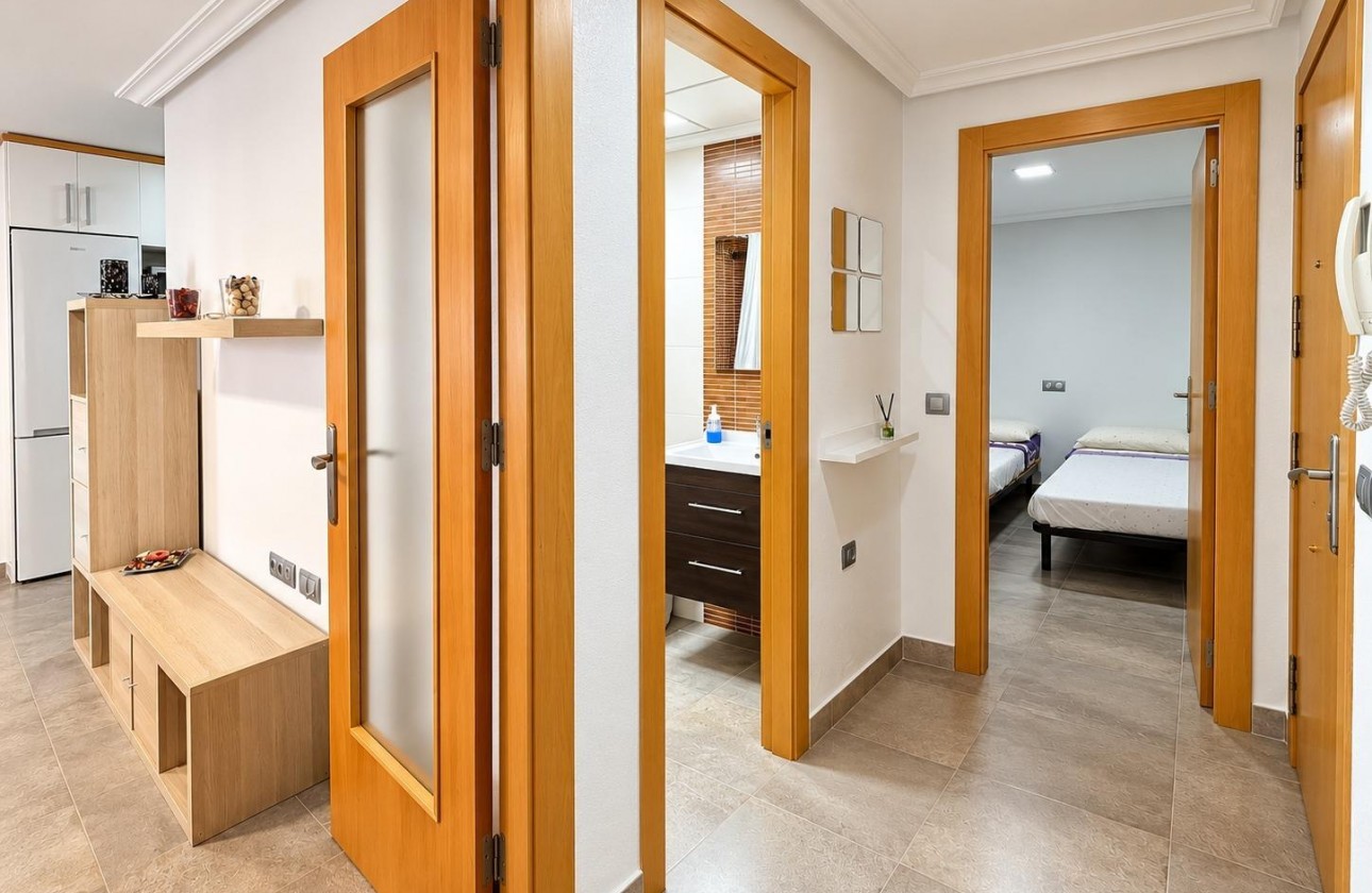 Revente - Appartement - Torrevieja - La Mata pueblo