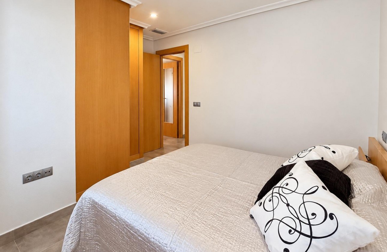Revente - Appartement - Torrevieja - La Mata pueblo