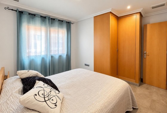 Revente - Appartement - Torrevieja - La Mata pueblo