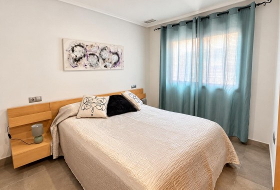 Revente - Appartement - Torrevieja - La Mata pueblo