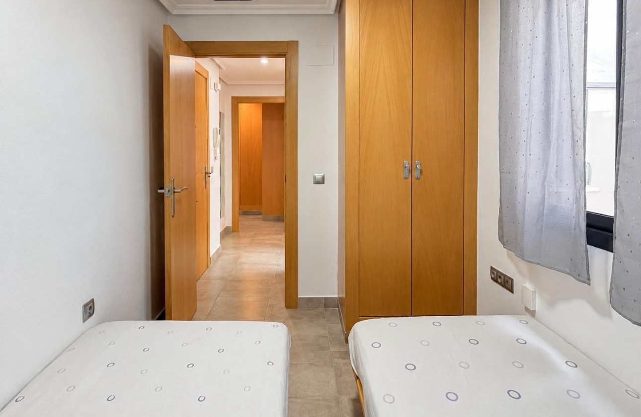 Revente - Appartement - Torrevieja - La Mata pueblo