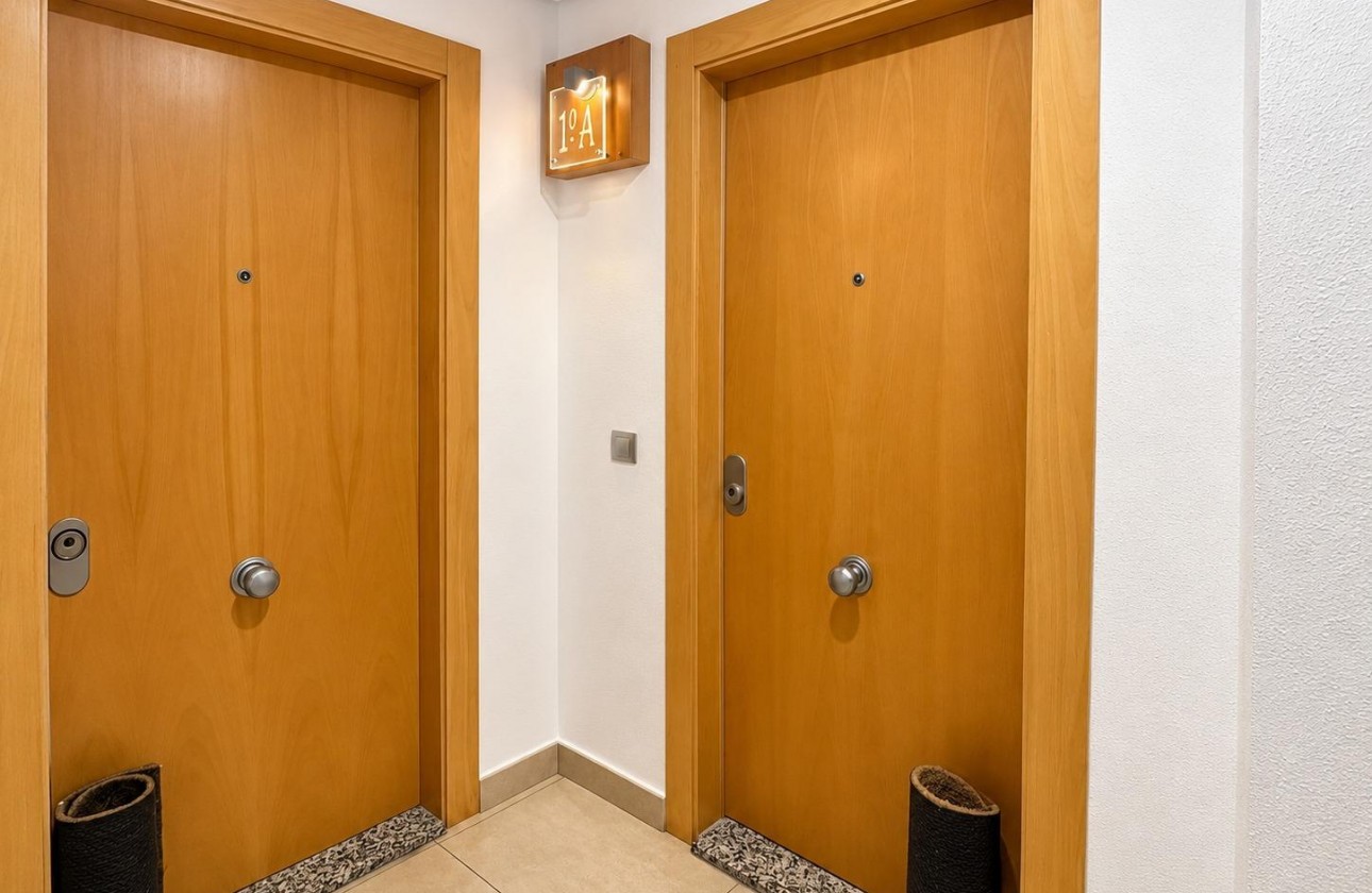 Revente - Appartement - Torrevieja - La Mata pueblo