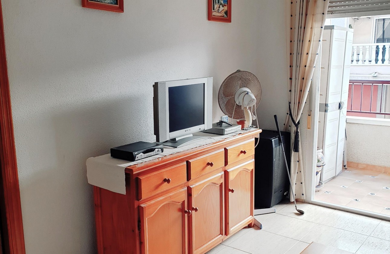 Resale - Apartment / flat - Torrevieja - PARQUE DE LAS NACIONES
