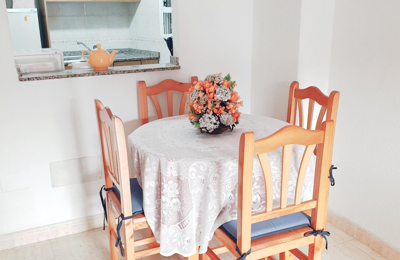 Resale - Apartment / flat - Torrevieja - PARQUE DE LAS NACIONES