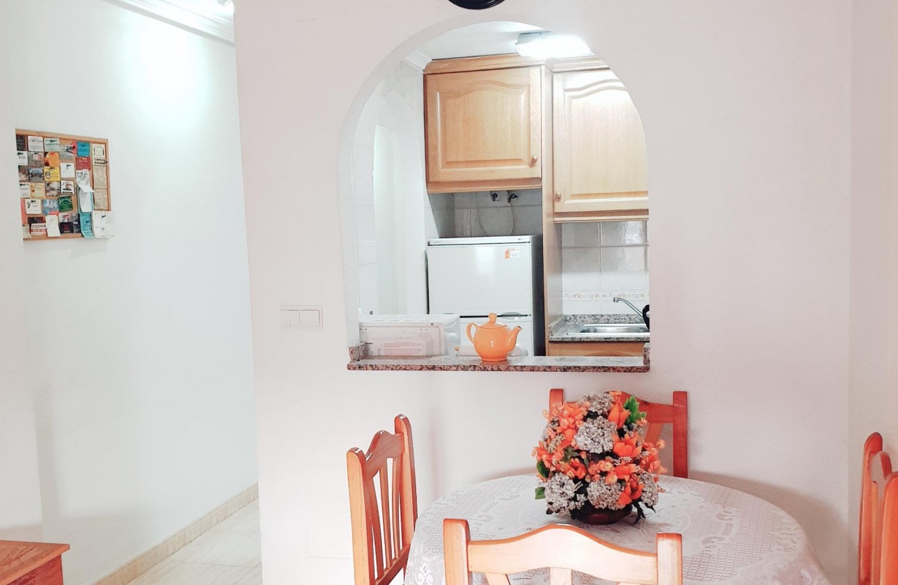 Resale - Apartment / flat - Torrevieja - PARQUE DE LAS NACIONES