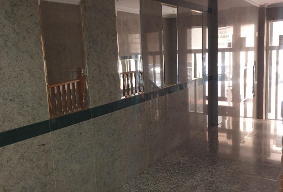 Resale - Apartment / flat - Torrevieja - PARQUE DE LAS NACIONES