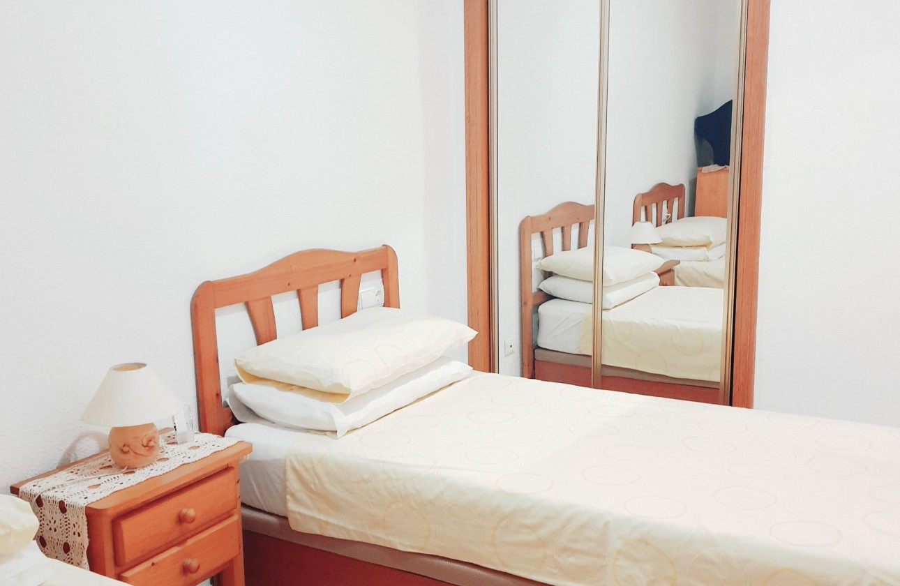 Resale - Apartment / flat - Torrevieja - PARQUE DE LAS NACIONES