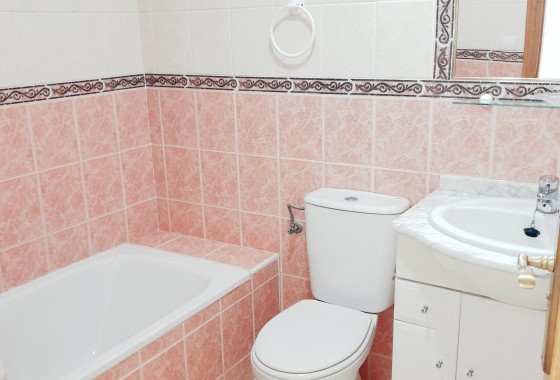Resale - Apartment / flat - Torrevieja - PARQUE DE LAS NACIONES