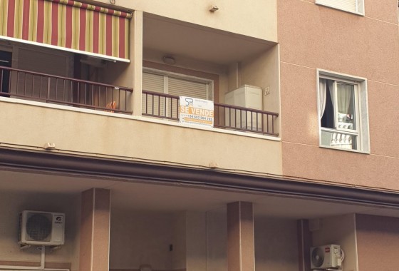 Resale - Apartment / flat - Torrevieja - PARQUE DE LAS NACIONES