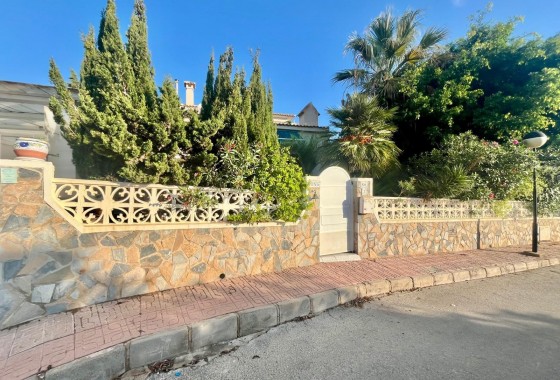 Resale - Villa - San Miguel de Salinas - BLUE LAGOON
