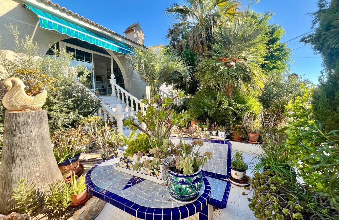 Resale - Villa - San Miguel de Salinas - BLUE LAGOON