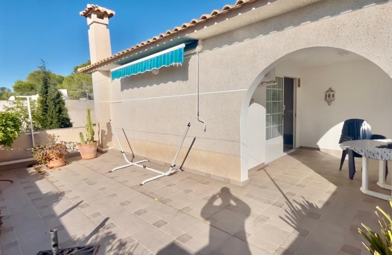 Resale - Villa - San Miguel de Salinas - BLUE LAGOON